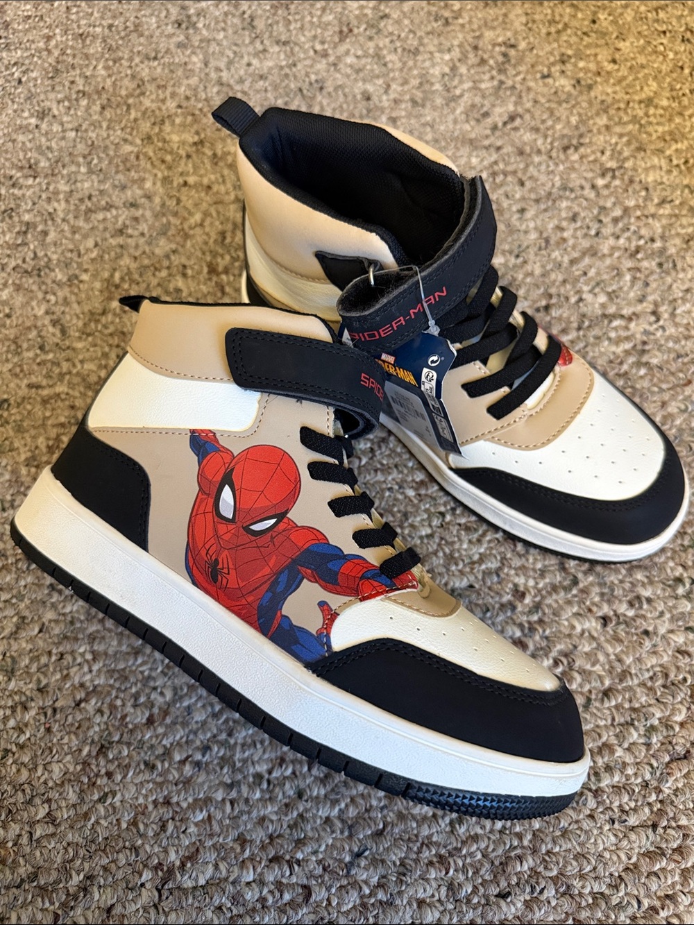 Marvel Spider-Man High-Top Sneakers NWT